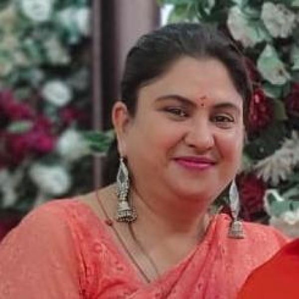 Mahak  Suri